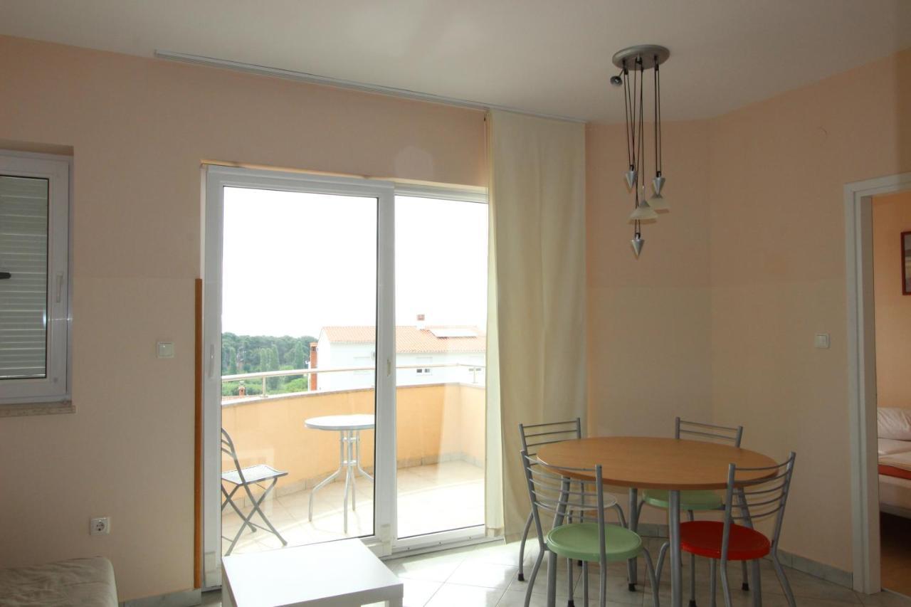 Apartments Miriam بريمونتيرا المظهر الخارجي الصورة