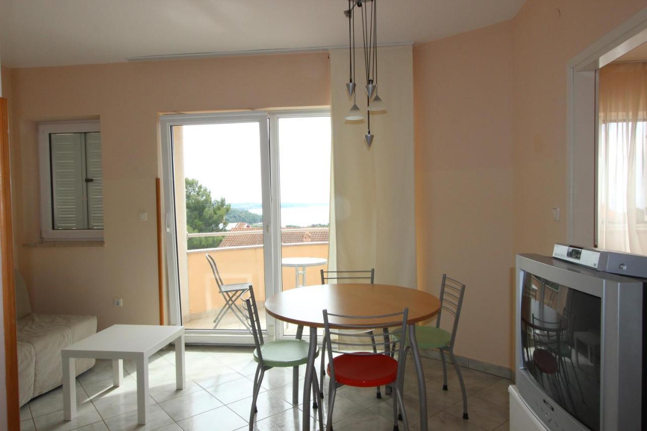 Apartments Miriam بريمونتيرا المظهر الخارجي الصورة