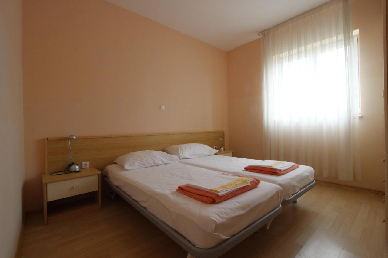 Apartments Miriam بريمونتيرا المظهر الخارجي الصورة