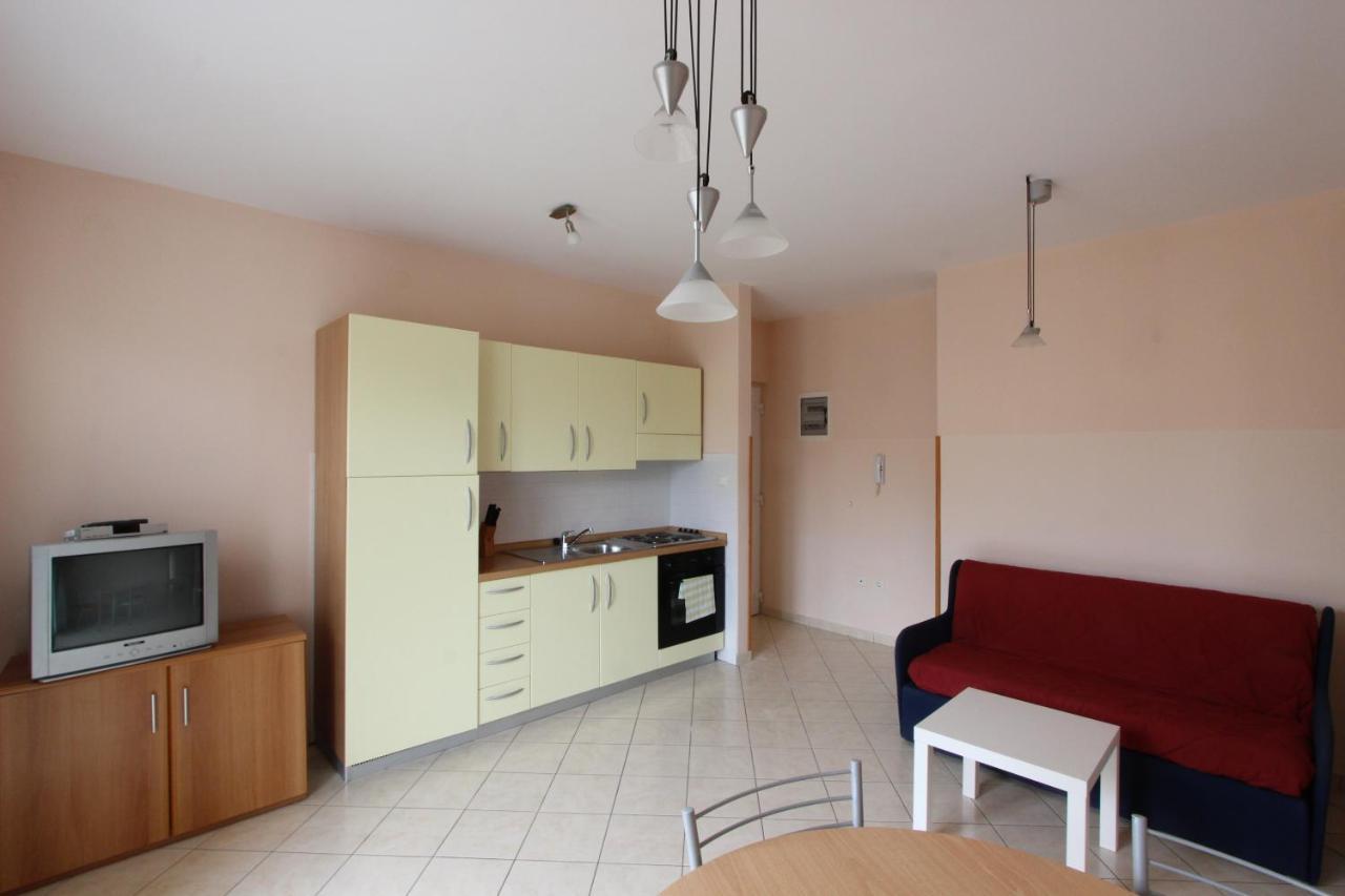 Apartments Miriam بريمونتيرا المظهر الخارجي الصورة