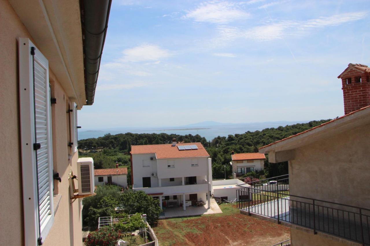 Apartments Miriam بريمونتيرا المظهر الخارجي الصورة