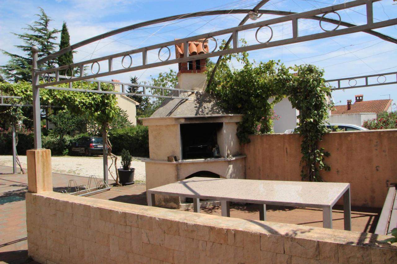 Apartments Miriam بريمونتيرا المظهر الخارجي الصورة
